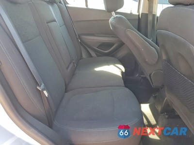 Zdjęcie 11 z 13 samochodu: 2015 CHEVROLET TRAX 1LS VIN:KL7CJPSBXFB072691 - miniatura