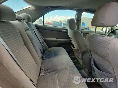 Zdjęcie 10 z 13 samochodu: 2005 TOYOTA CAMRY LE VIN:4T1BE32K75U502235 - miniatura