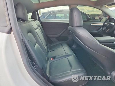 Zdjęcie 10 z 12 samochodu: 2024 TESLA MODEL Y VIN:7SAYGDED0RA302663 - miniatura