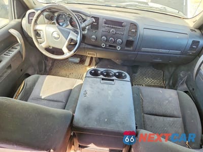 Zdjęcie 8 z 12 samochodu: 2011 CHEVROLET SILVERADO K2500 HEAVY DUTY LT VIN:1GC1KXCG7BF210885 - miniatura