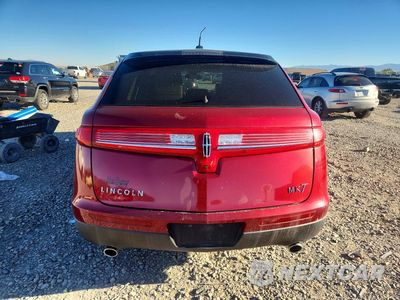 Zdjęcie 6 z 12 samochodu: 2014 LINCOLN MKT VIN:2LMHJ5FK7EBL51788 - miniatura
