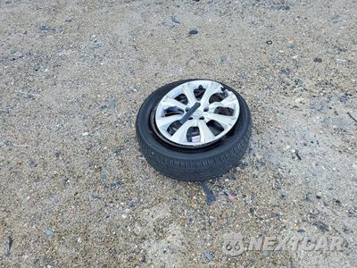Zdjęcie 12 z 13 samochodu: 2024 TOYOTA COROLLA HYBRID LE VIN:JTDBCMFE0R3058549 - miniatura