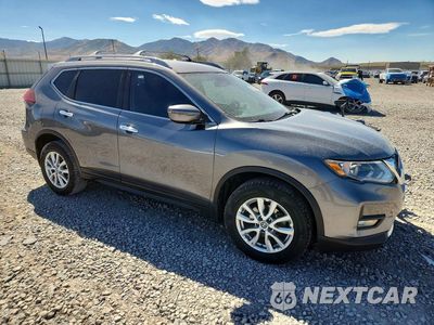 Czwarte zdjęcie samochodu z boku: 2020 NISSAN ROGUE S VIN:5N1AT2MV2LC782801 - miniatura
