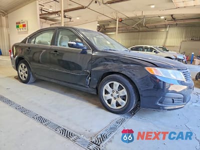 Czwarte zdjęcie samochodu z boku: 2010 KIA OPTIMA LX VIN:KNAGG4A84A5432114 - miniatura