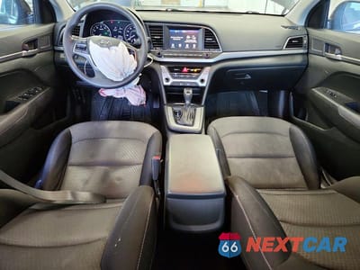 Zdjęcie 8 z 12 samochodu: 2018 HYUNDAI ELANTRA SE VIN:5NPD74LF6JH377926 - miniatura
