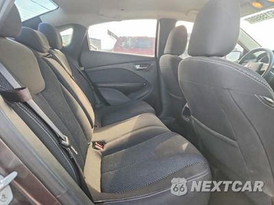 Zdjęcie 10 z 12 samochodu: 2015 DODGE DART SXT VIN:1C3CDFBB2FD336581 - miniatura