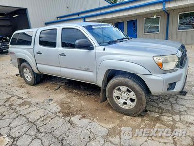 Czwarte zdjęcie samochodu z boku: 2012 TOYOTA TACOMA V6 VIN:3TMLU4EN4CM082510 - miniatura