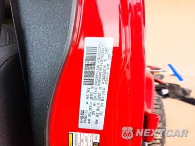 Zdjęcie 12 z 12 samochodu: 2017 JEEP WRANGLER UNLIMITED SPORT VIN:1C4BJWDGXHL651047 - miniatura