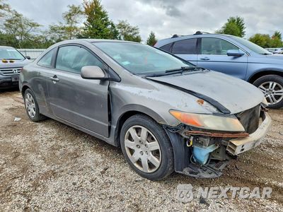Czwarte zdjęcie samochodu z boku: 2008 HONDA CIVIC LX VIN:2HGFG12628H535501 - miniatura