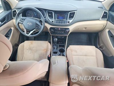 Zdjęcie 8 z 13 samochodu: 2016 HYUNDAI TUCSON SE VIN:KM8J23A46GU169729 - miniatura
