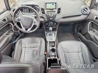 Zdjęcie 8 z 12 samochodu: 2018 FORD FIESTA TITANIUM VIN:3FADP4FJXJM105637 - miniatura