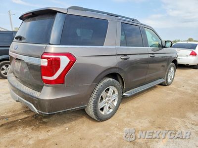 Trzecie zdjęcie samochodu z tyłu: 2019 FORD EXPEDITION XLT VIN:1FMJU1JT0KEA73801 - miniatura