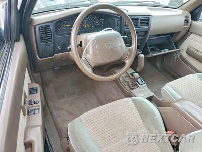 Zdjęcie 8 z 12 samochodu: 1996 TOYOTA TACOMA SR5 VIN:4TAWN74N7TZ139970 - miniatura