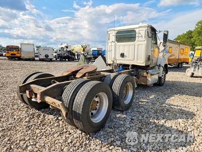 Trzecie zdjęcie samochodu z tyłu: 2014 WESTERN STAR 4700 SEMI TRUCK VIN:5KJJAVDV1EPFH9925 - miniatura