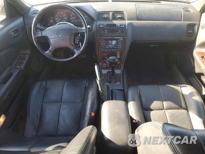 Zdjęcie 8 z 12 samochodu: 1997 NISSAN MAXIMA GXE VIN:JN1CA21D1VT876253 - miniatura