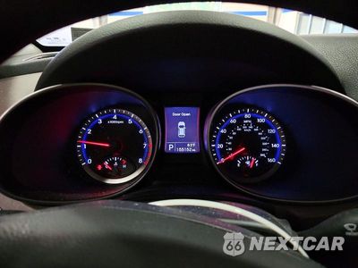 Zdjęcie 9 z 13 samochodu: 2015 HYUNDAI SANTA FE GLS VIN:KM8SM4HFXFU125758 - miniatura