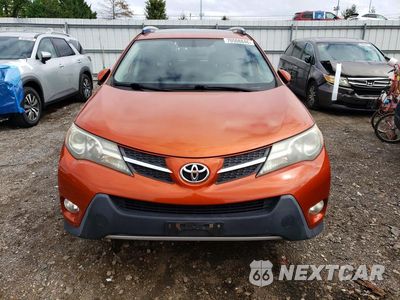 Piąte zdjęcie samochodu w środku: 2015 TOYOTA RAV4 XLE VIN:JTMRFREV6FD155099 - miniatura