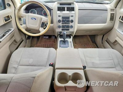 Zdjęcie 8 z 12 samochodu: 2012 FORD ESCAPE XLT VIN:1FMCU9D79CKB99275 - miniatura