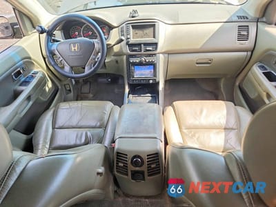 Zdjęcie 8 z 13 samochodu: 2006 HONDA PILOT EX VIN:2HKYF18716H504979 - miniatura