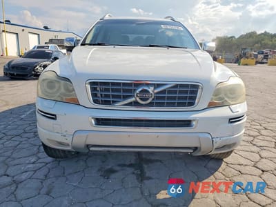 Piąte zdjęcie samochodu w środku: 2013 VOLVO XC90 3.2 VIN:YV4952CZ7D1655154 - miniatura
