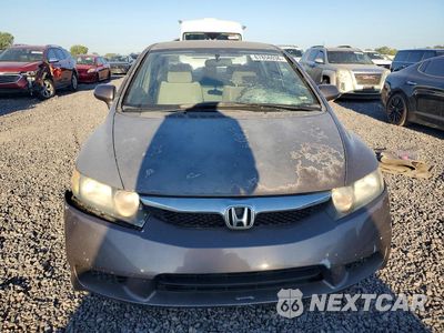 Piąte zdjęcie samochodu w środku: 2010 HONDA CIVIC LX VIN:2HGFA1F53AH539839 - miniatura