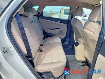 Zdjęcie 10 z 12 samochodu: 2017 HYUNDAI TUCSON SPORT VIN:KM8J33A25HU468982 - miniatura