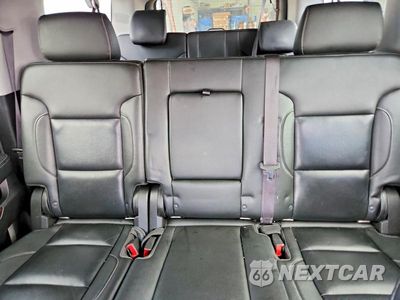 Zdjęcie 10 z 13 samochodu: 2016 GMC YUKON XL C1500 SLT VIN:1GKS1GKC6GR427408 - miniatura