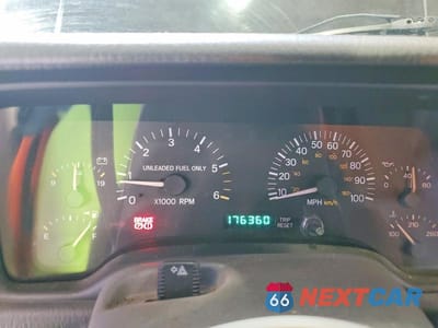 Zdjęcie 9 z 13 samochodu: 1998 JEEP CHEROKEE SPORT VIN:1J4FJ68S1WL252714 - miniatura