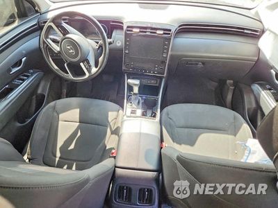 Zdjęcie 8 z 12 samochodu: 2022 HYUNDAI TUCSON SEL VIN:5NMJF3AE9NH082493 - miniatura