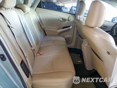 Zdjęcie 10 z 12 samochodu: 2012 TOYOTA PRIUS FOUR VIN:JTDKN3DU4C5384509 - miniatura