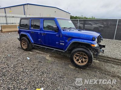 Czwarte zdjęcie samochodu z boku: 2018 JEEP WRANGLER UNLIMITED SAHARA VIN:1C4HJXEG7JW239462 - miniatura