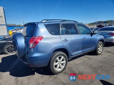 Trzecie zdjęcie samochodu z tyłu: 2008 TOYOTA RAV4 LIMITED VIN:JTMBD31V186078644 - miniatura