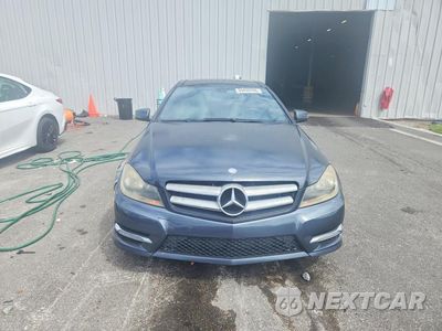 Piąte zdjęcie samochodu w środku: 2013 MERCEDES-BENZ C 250 VIN:WDDGJ4HB3DG047020 - miniatura