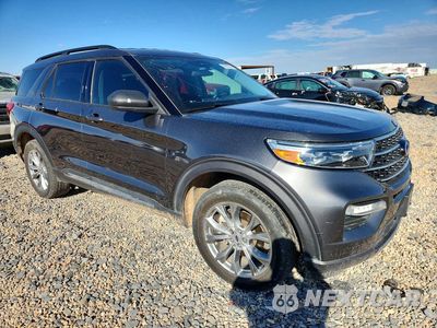 Czwarte zdjęcie samochodu z boku: 2020 FORD EXPLORER XLT VIN:1FMSK8DH8LGC45556 - miniatura