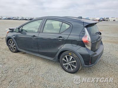 Drugie zdjęcie samochodu z przodu: 2018 TOYOTA PRIUS C THREE VIN:JTDKDTB34J1605141 - miniatura