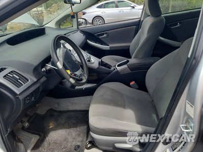 Zdjęcie 7 z 12 samochodu: 2014 TOYOTA PRIUS ONE VIN:JTDKN3DU3E0369127 - miniatura