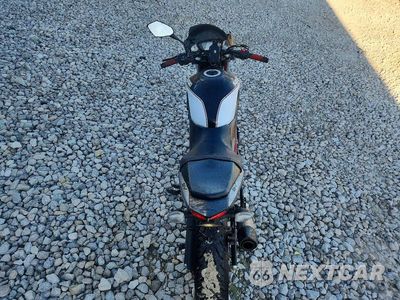 Zdjęcie 6 z 9 samochodu: 2019 SUZUKI SV650 VIN:JS1VP55A1K7100158 - miniatura