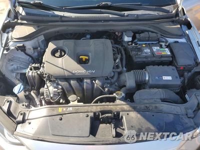 Zdjęcie 11 z 12 samochodu: 2018 HYUNDAI ELANTRA VALUE EDITION VIN:5NPD84LF2JH278971 - miniatura