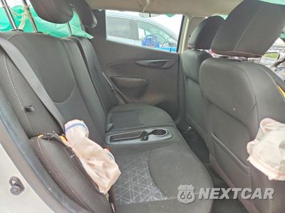 Zdjęcie 10 z 12 samochodu: 2021 CHEVROLET SPARK 1LT VIN:KL8CD6SA3MC218084 - miniatura