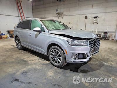 Czwarte zdjęcie samochodu z boku: 2017 AUDI Q7 PRESTIGE VIN:WA1VABF79HD011192 - miniatura