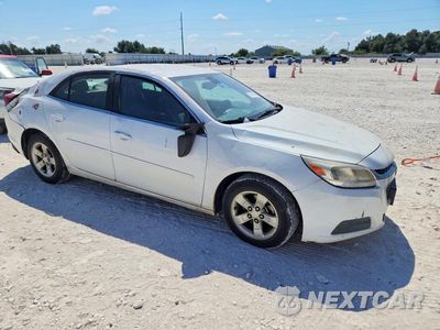 Czwarte zdjęcie samochodu z boku: 2015 CHEVROLET MALIBU LS VIN:1G11B5SL1FF352330 - miniatura