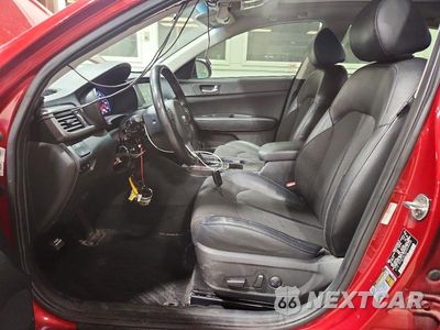 Zdjęcie 7 z 12 samochodu: 2018 KIA OPTIMA S VIN:5XXGT4L30JG234030 - miniatura