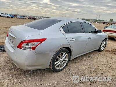 Trzecie zdjęcie samochodu z tyłu: 2011 NISSAN MAXIMA 3.5 S VIN:1N4AA5AP2BC841383 - miniatura