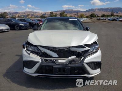 Piąte zdjęcie samochodu w środku: 2022 TOYOTA CAMRY XSE VIN:4T1K31AK7NU034583 - miniatura