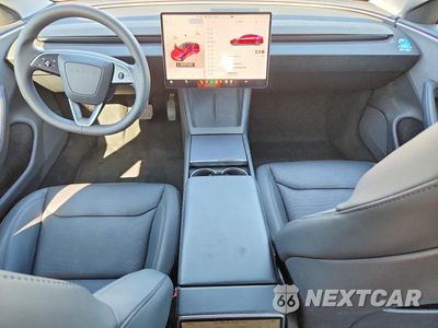 Zdjęcie 8 z 12 samochodu: 2024 TESLA MODEL 3 VIN:5YJ3E1EAXRF730678 - miniatura