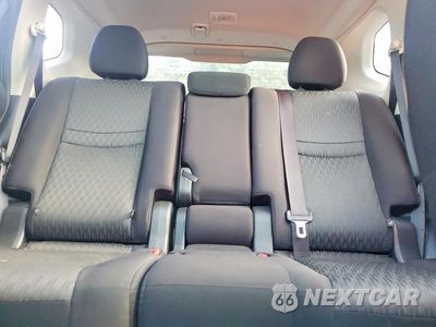 Zdjęcie 10 z 13 samochodu: 2019 NISSAN ROGUE SV VIN:JN8AT2MV8KW392212 - miniatura