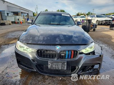 Piąte zdjęcie samochodu w środku: 2013 BMW 335 VIN:WBA3B9C59DJ437060 - miniatura