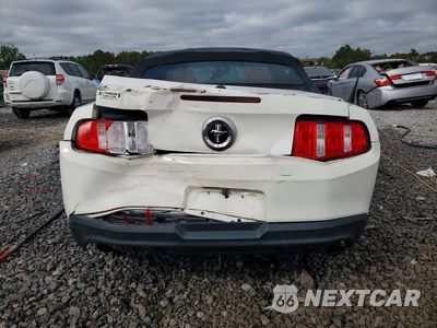 Zdjęcie 6 z 12 samochodu: 2011 FORD MUSTANG VIN:1ZVBP8EM2B5112381 - miniatura