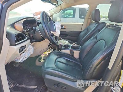 Zdjęcie 7 z 13 samochodu: 2017 CHRYSLER PACIFICA TOURING L PLUS VIN:2C4RC1EG5HR752479 - miniatura