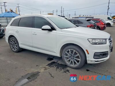 Czwarte zdjęcie samochodu z boku: 2019 AUDI Q7 PRESTIGE VIN:WA1VAAF79KD032268 - miniatura